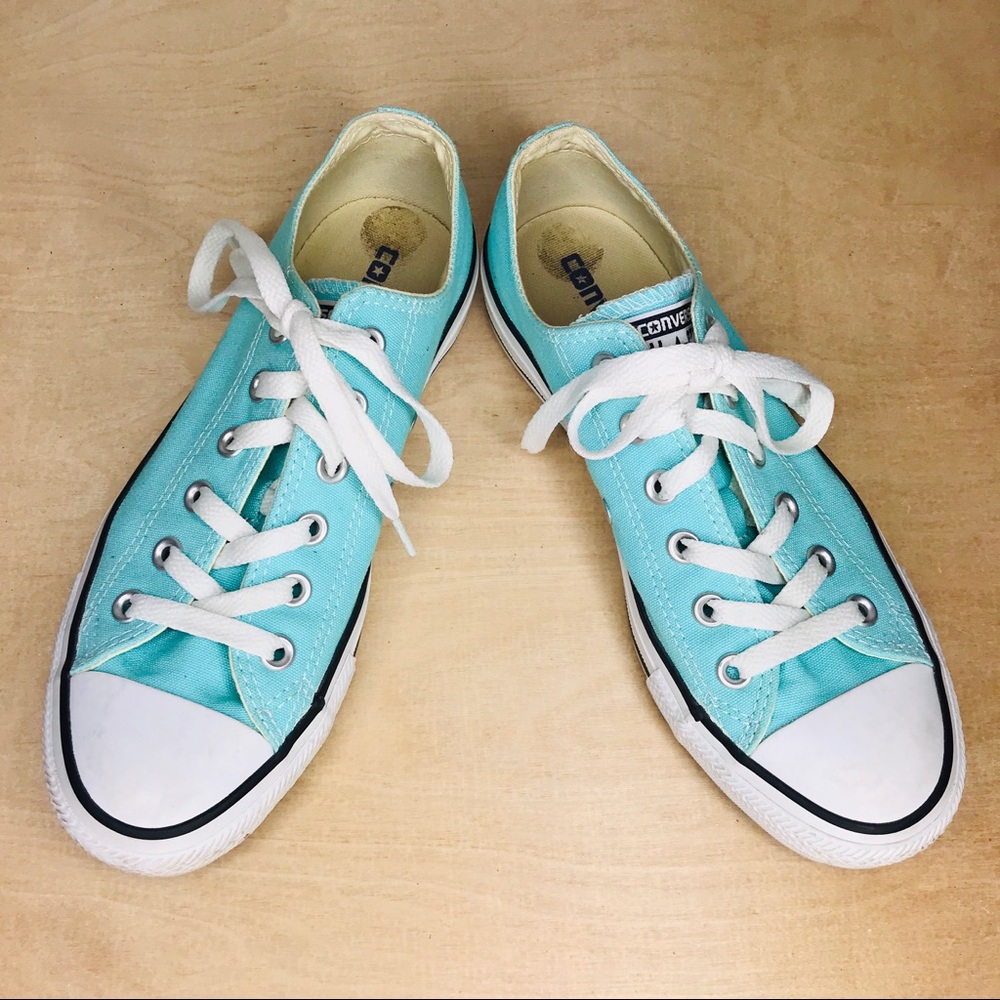 👟 Converse Bleached Aqua Low Top Sneakers 👟
